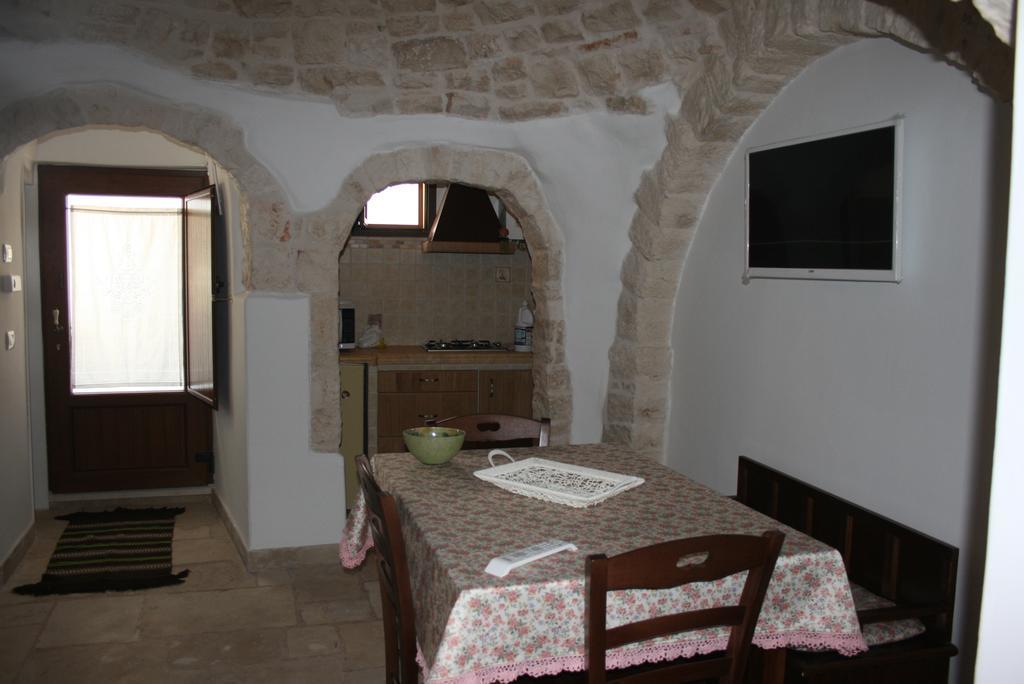 Trullo Relax Villa Alberobello Exterior photo